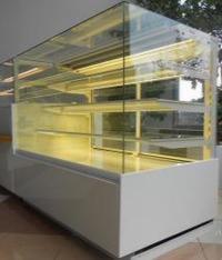 Купить витрина кондитерская es system k carina 04 0,6 б/бок,б/фронт.панели,внут. ral9003 – цена от завода, доставка до двери | RuOborudovanie.ru