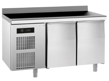 Стол с охлажд.шкафом Sagi kigaa